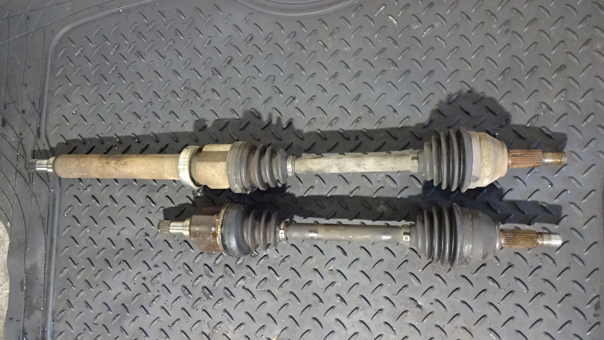 Ημιαξόνια Ford Fiesta ST ’06