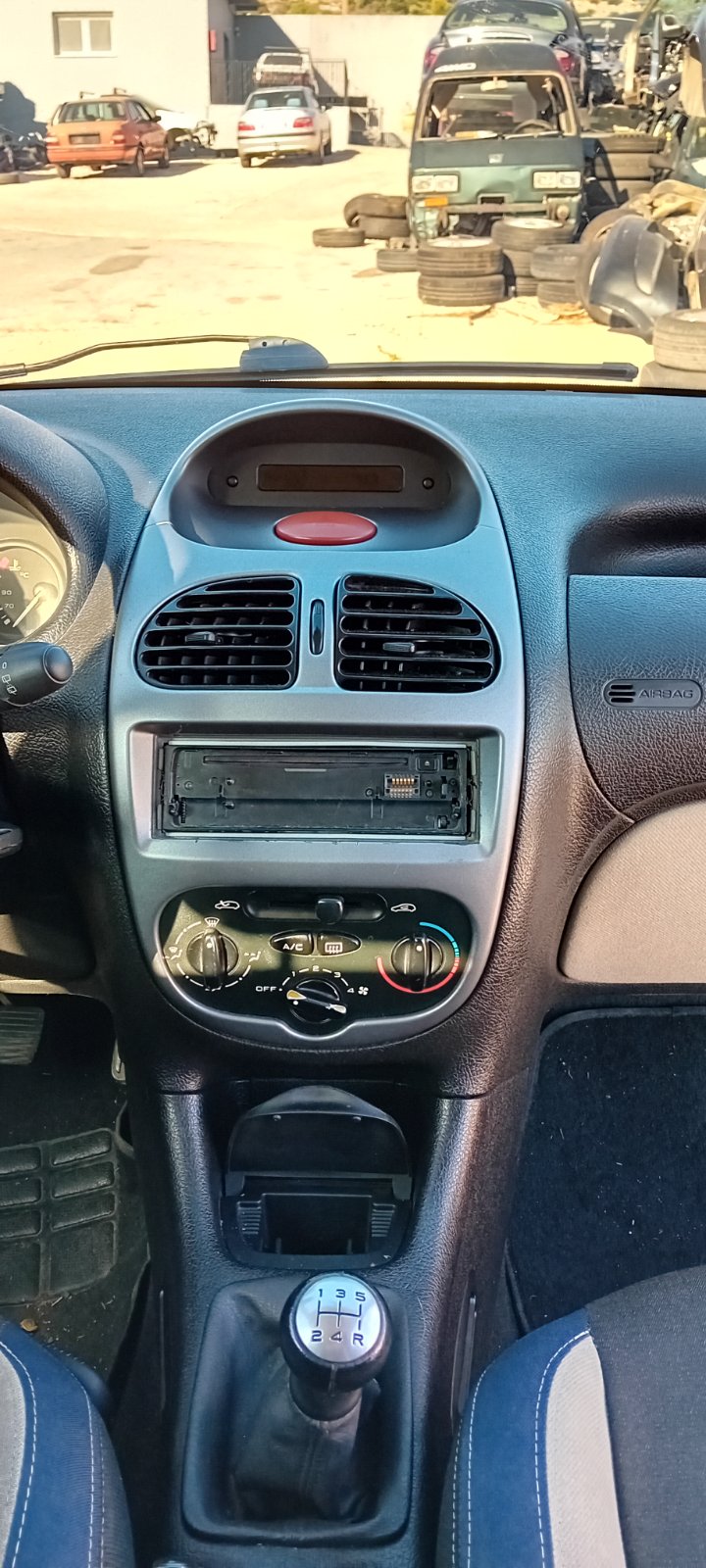Χειριστήρια Κλιματισμού-Καλοριφέρ Peugeot 206 ’04