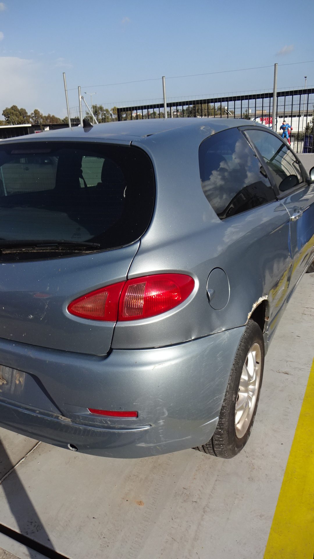 Πορτάκι Ρεζερβουάρ Alfa Romeo 147 ’02 Προσφορά