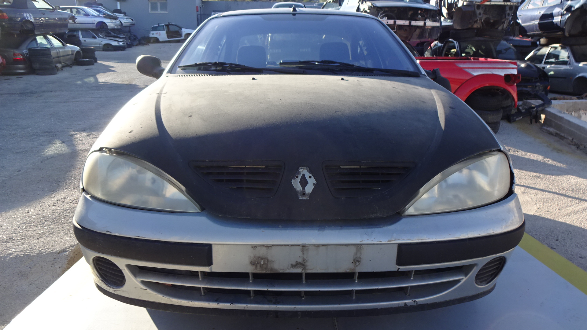 Μούρη κομπλέ Renault Megane ’01
