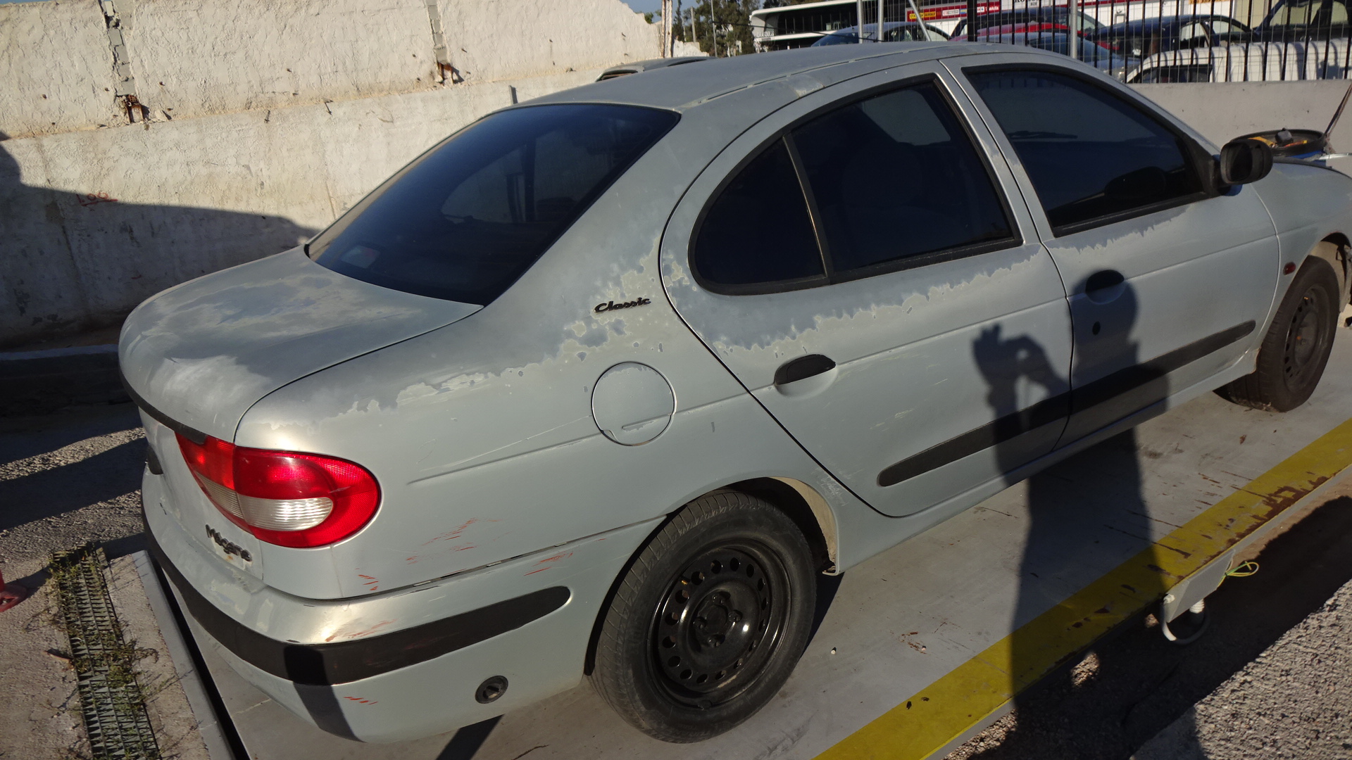 Φινιστρίνια Renault Megane ’01