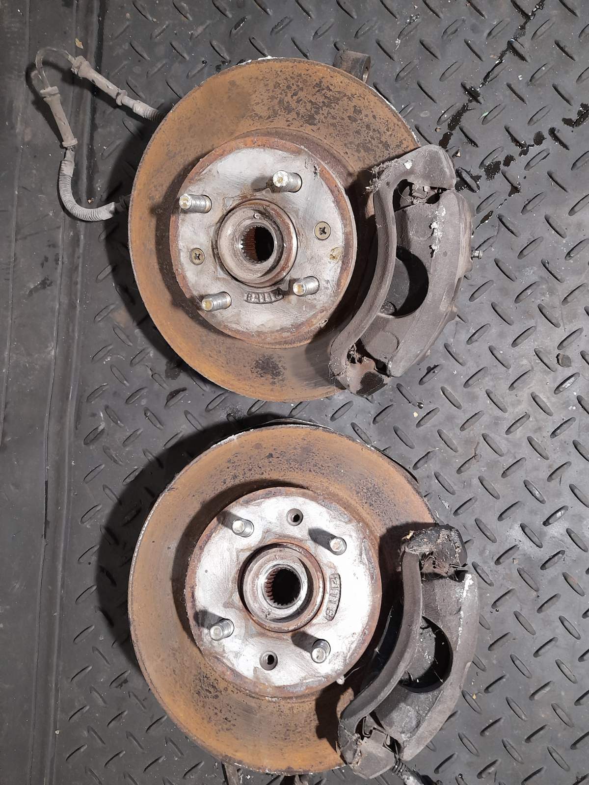 Ακραξόνια Huyndai Getz ’02 Προσφορά