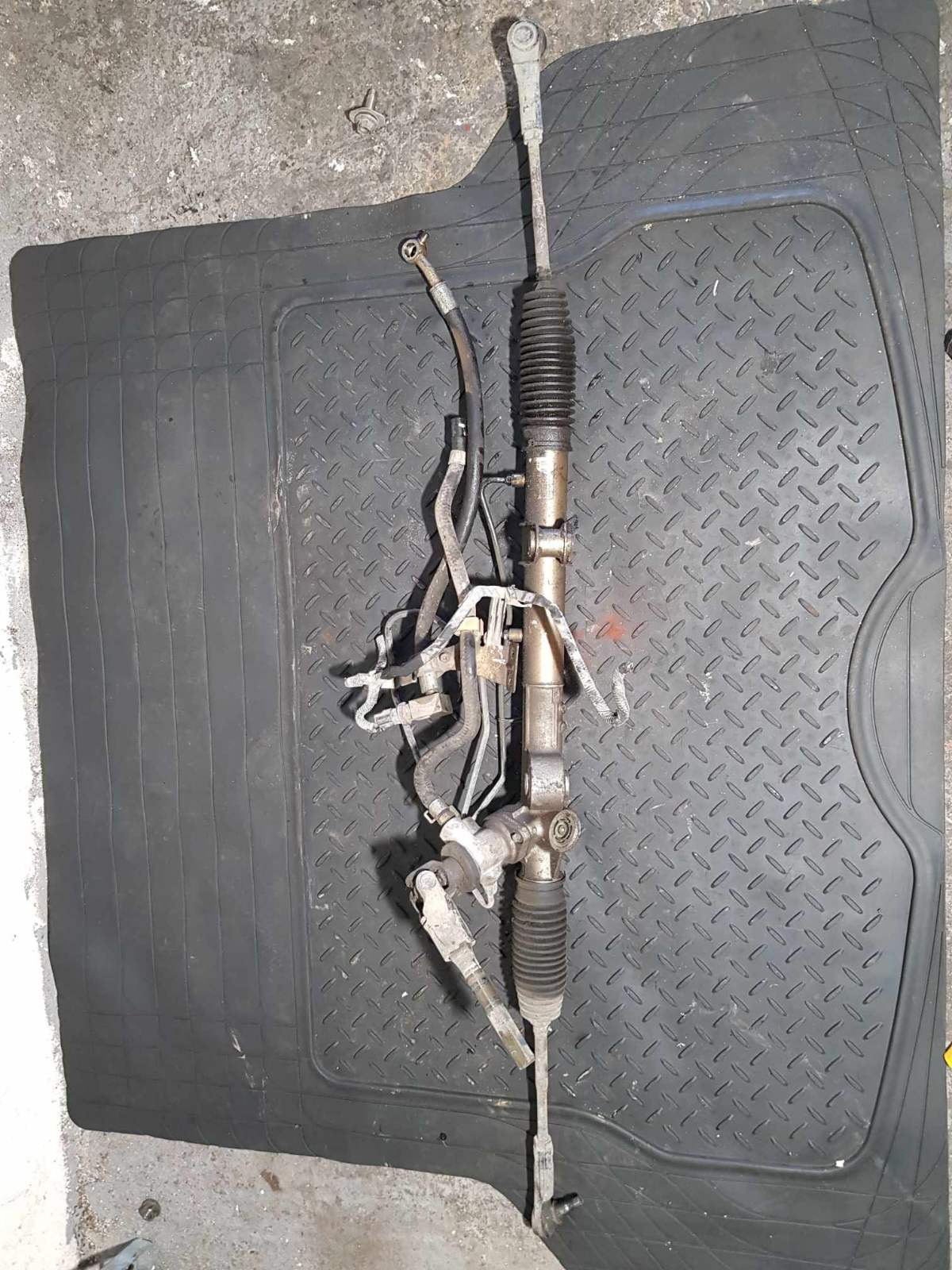 Κρεμαργιέρα Nissan Primera ’05