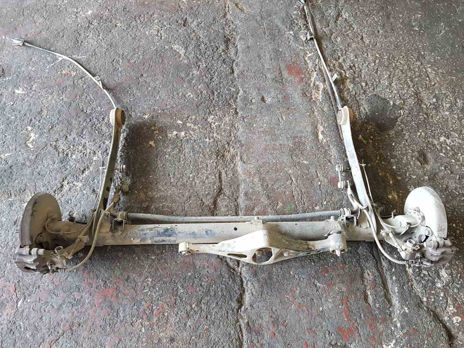  Άξονας πίσω Nissan Primera ’05