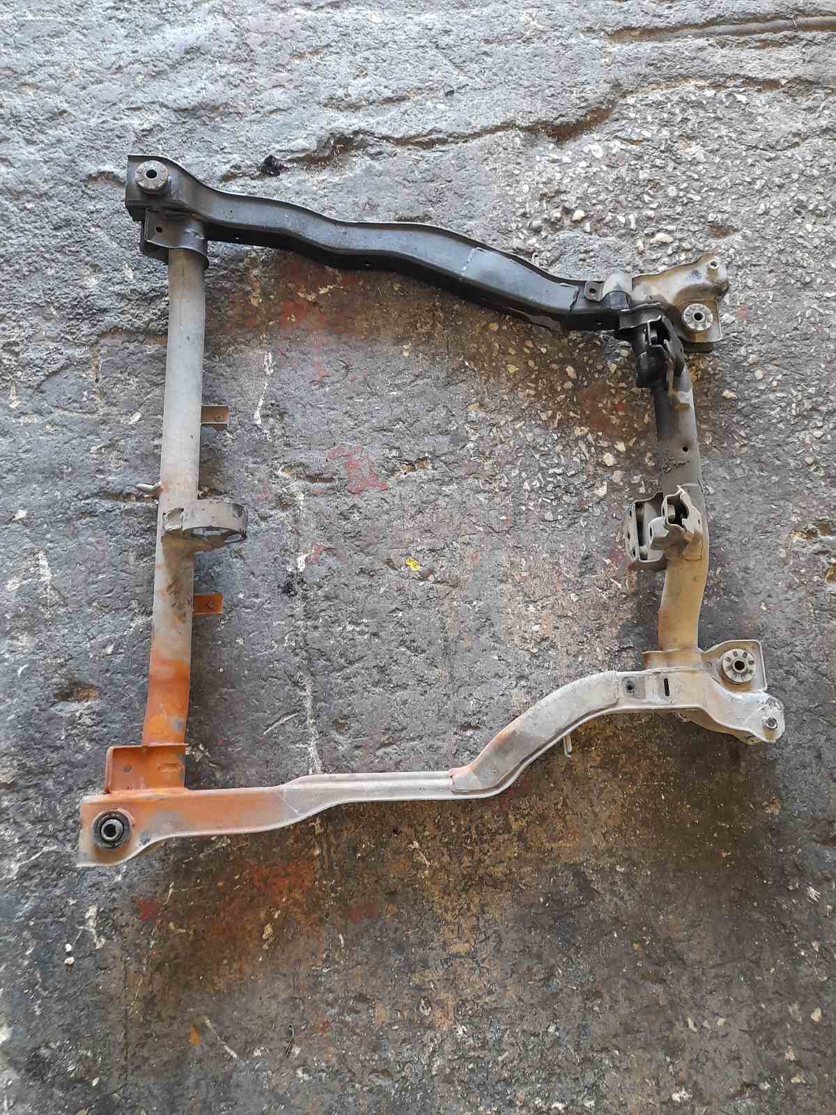 Γέφυρα Εμπρός Hyundai Accent ’99