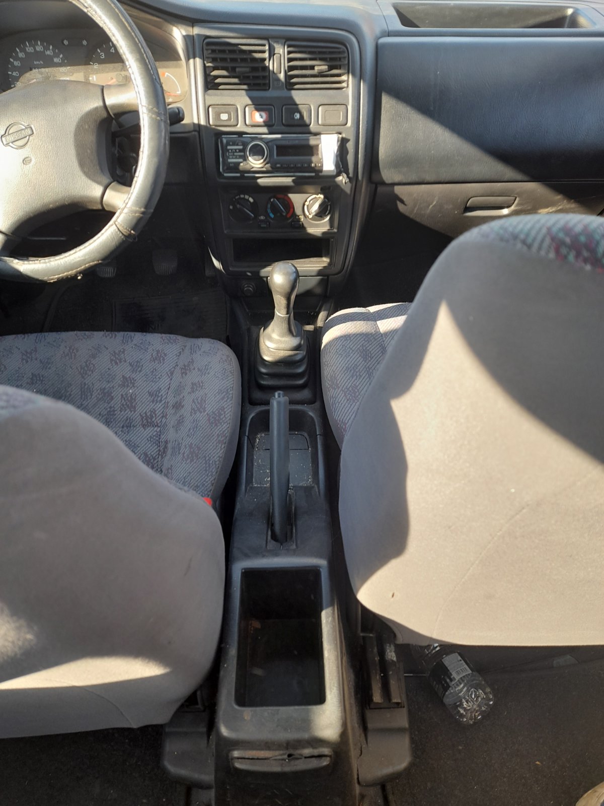 Καθίσματα Σαλόνι Κομπλέ Nissan Almera ’97 Προσφορά