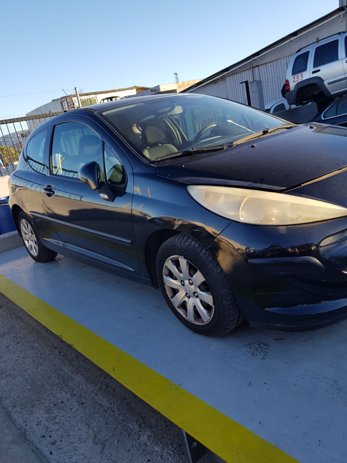 Φινιστρίνια Peugeot 207 ’06