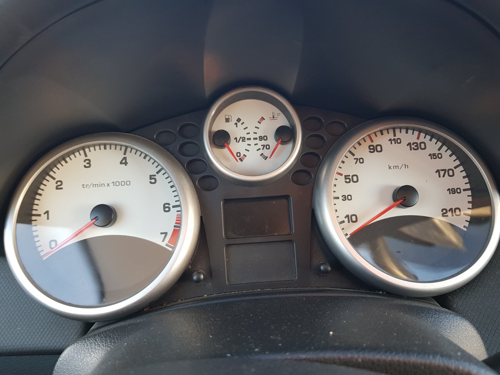 Καντράν-Κοντέρ Peugeot 207 ’06