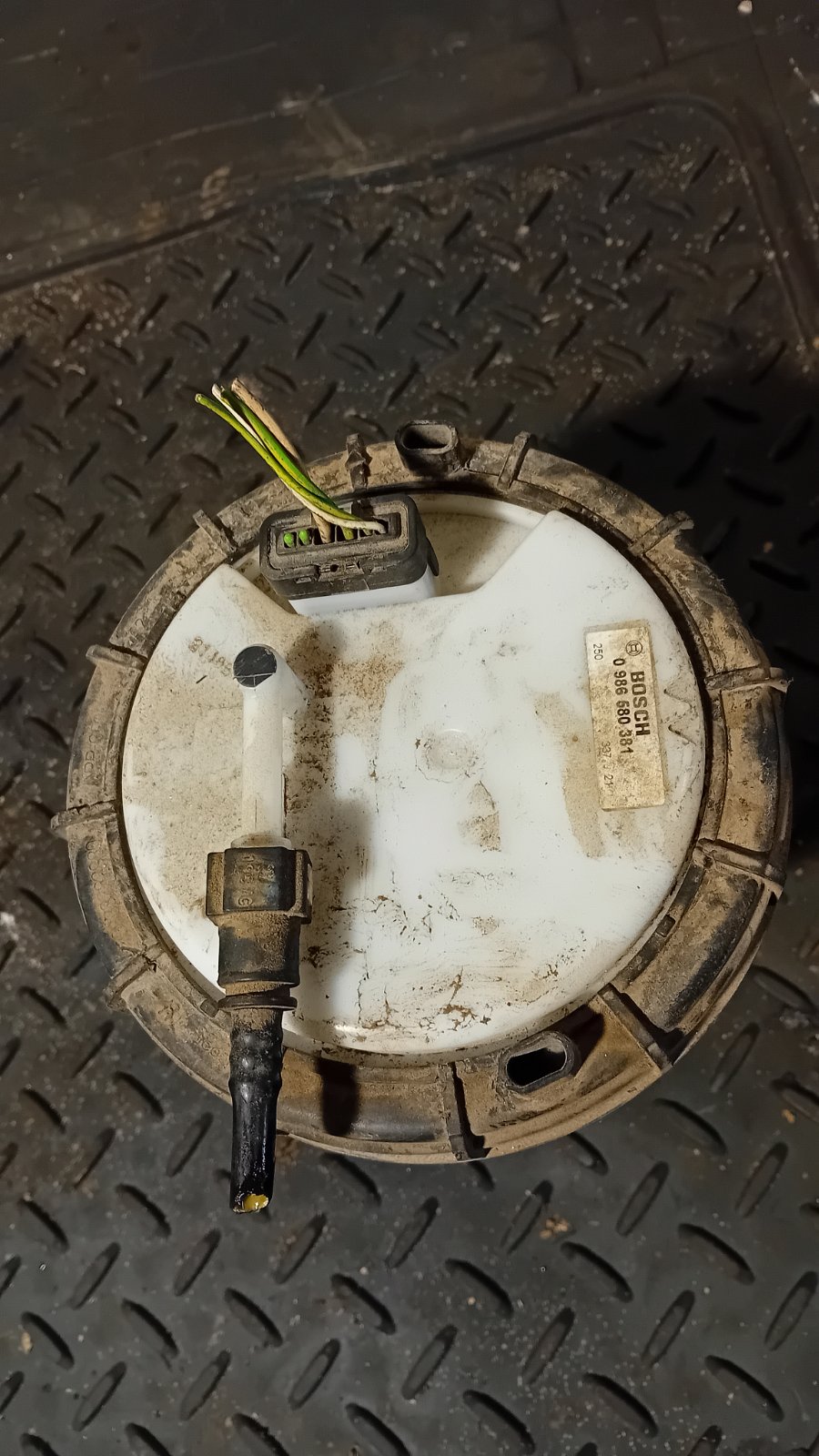 Αντλία Βενζίνης (0986580381) Peugeot 207 ’06