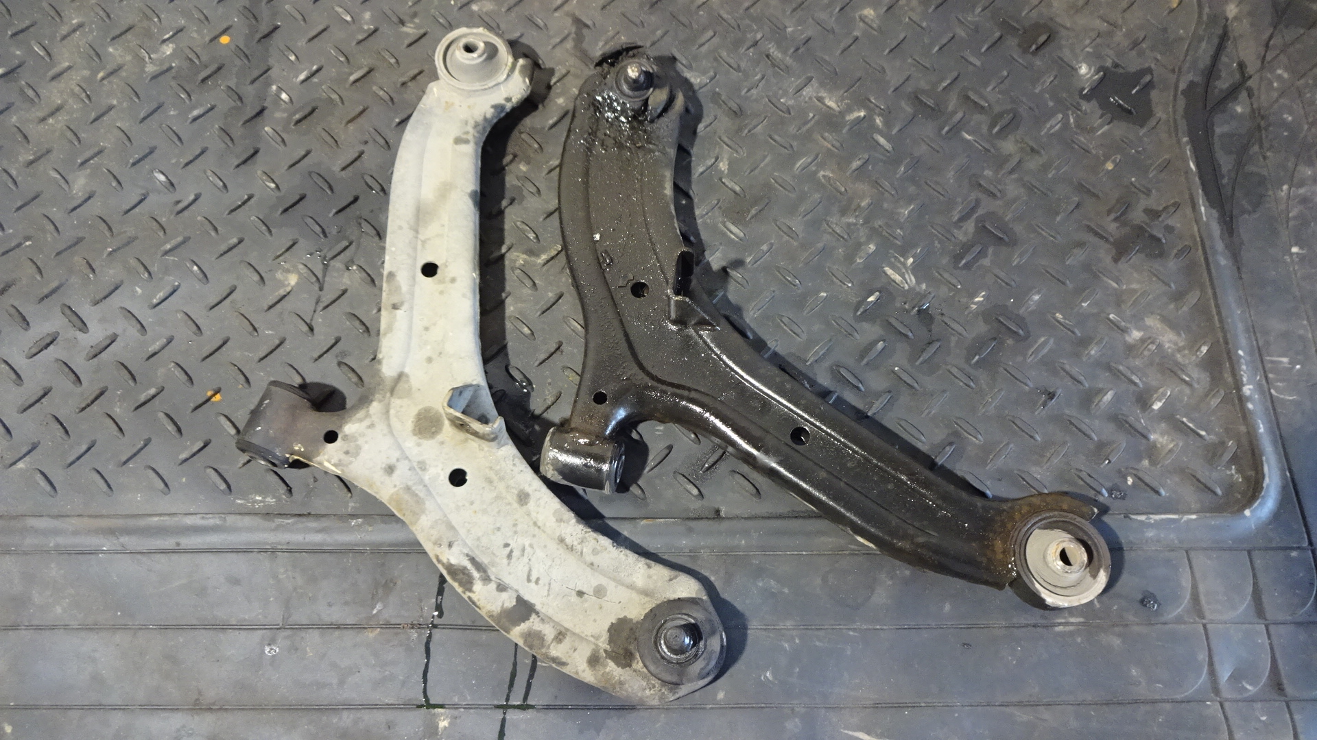 Ψαλίδια Hyundai Accent ’01 Προσφορά