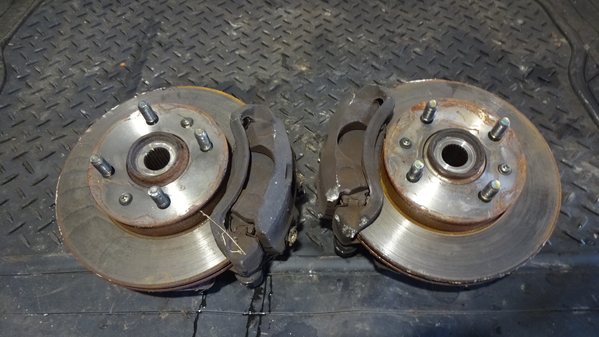 Ακραξόνια Hyundai Accent ’01 Προσφορά