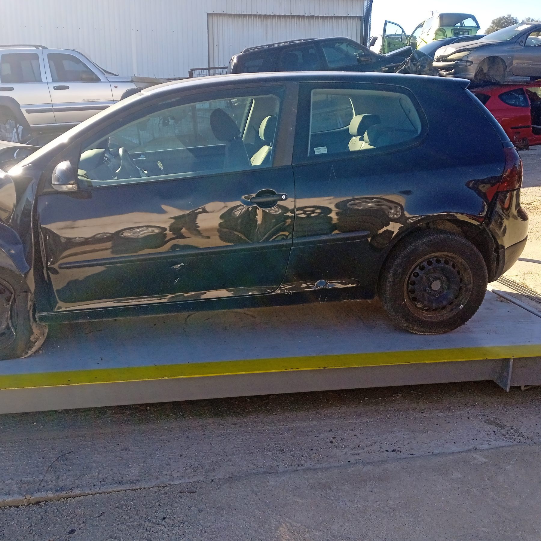 Αφαλοί Πορτών VW Golf 5 ’06 Προσφορά