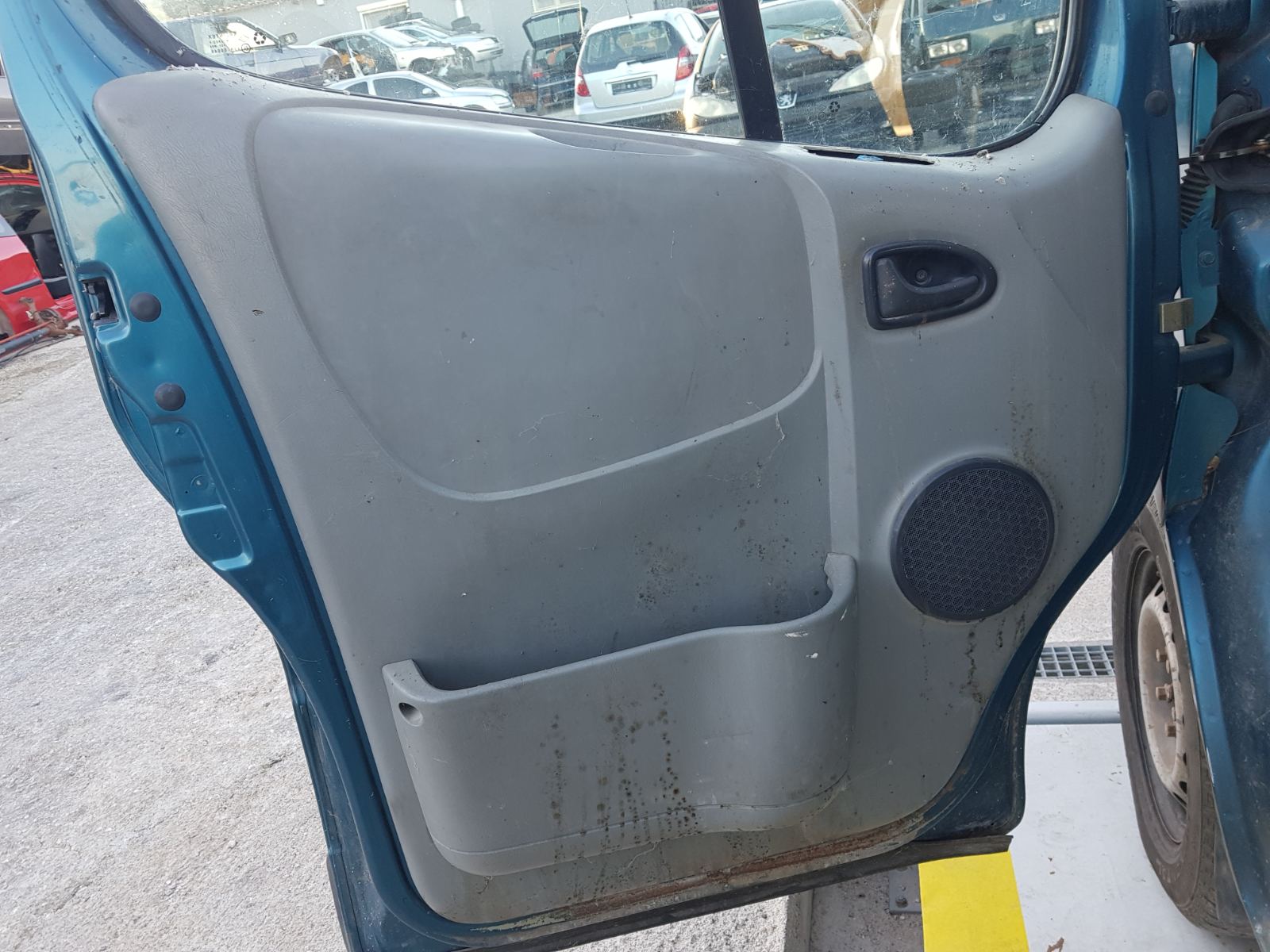 Χερούλια Εσωτερικά Opel Vivaro ’07 Προσφορά