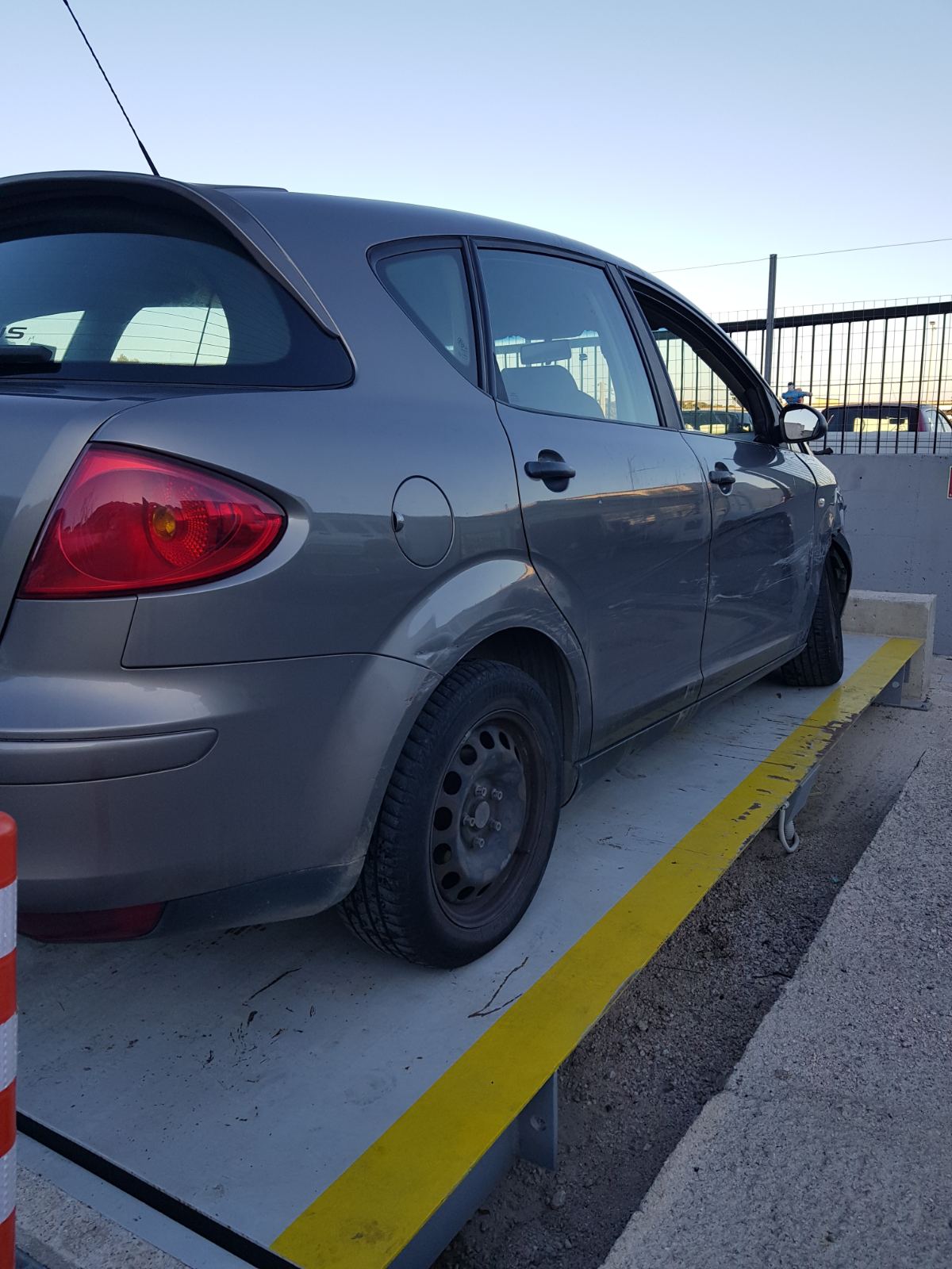 Φινιστρίνια Seat Toledo ’06 Προσφορά