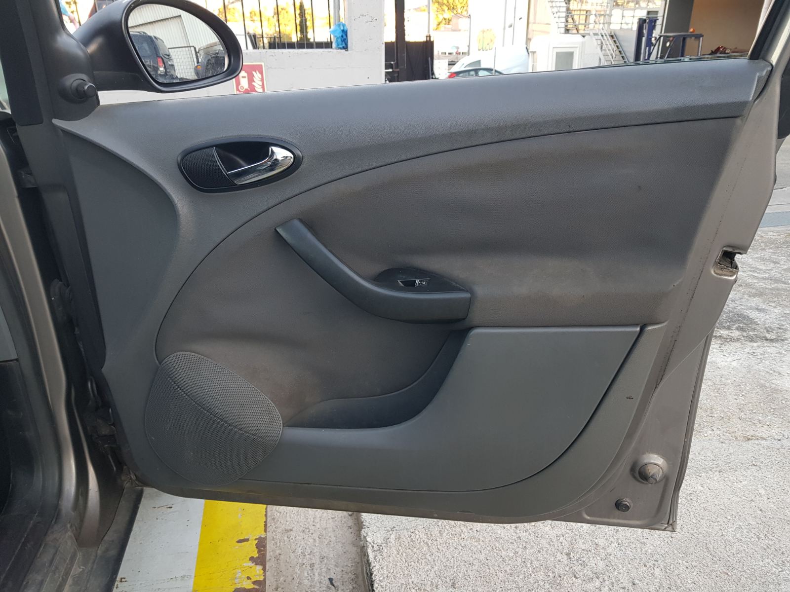 Ταπετσαρία Πορτών Seat Toledo ’06 Προσφορά