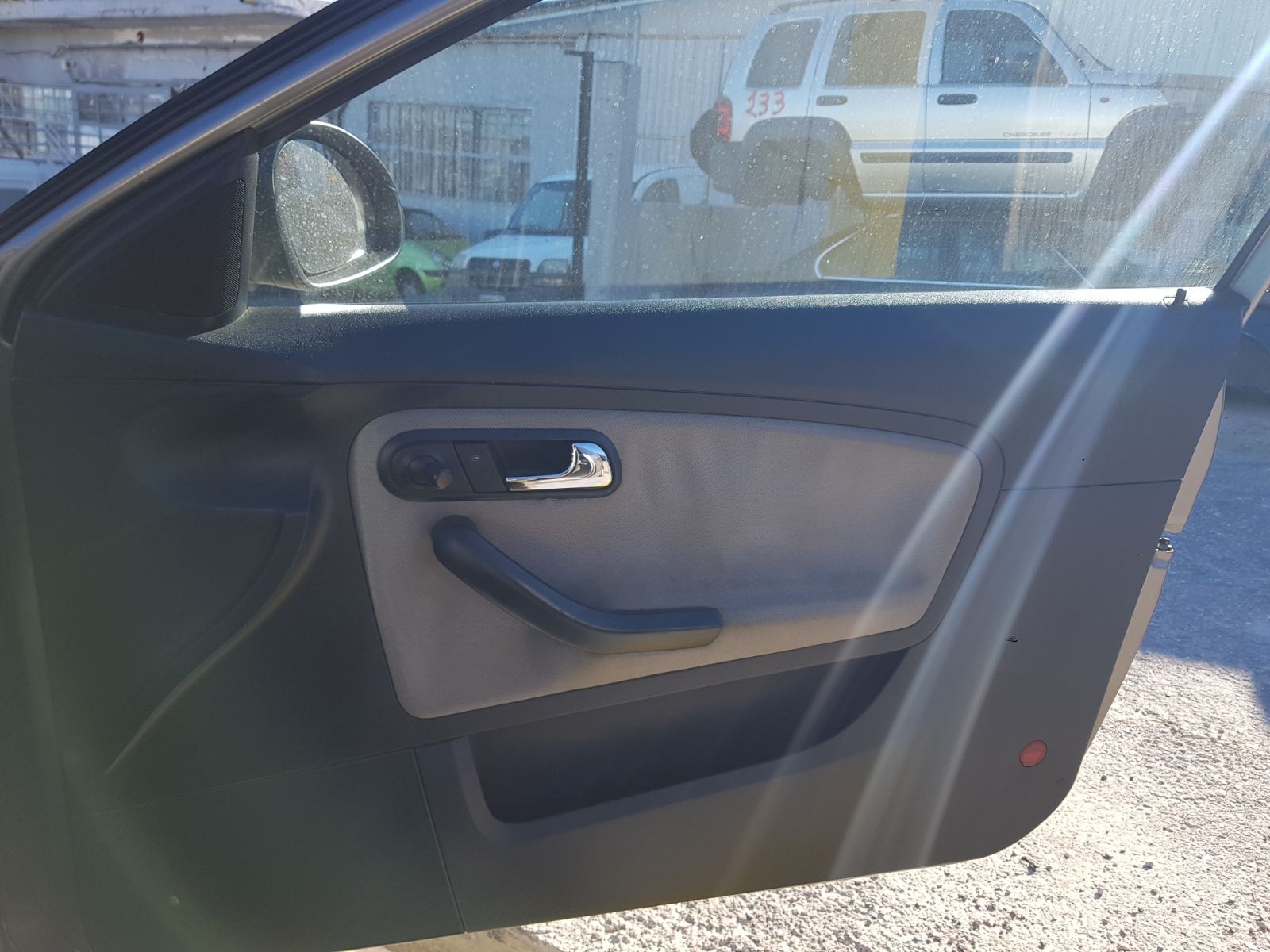 Πάνελ Πορτών Seat Ibiza ’03 Προσφορά