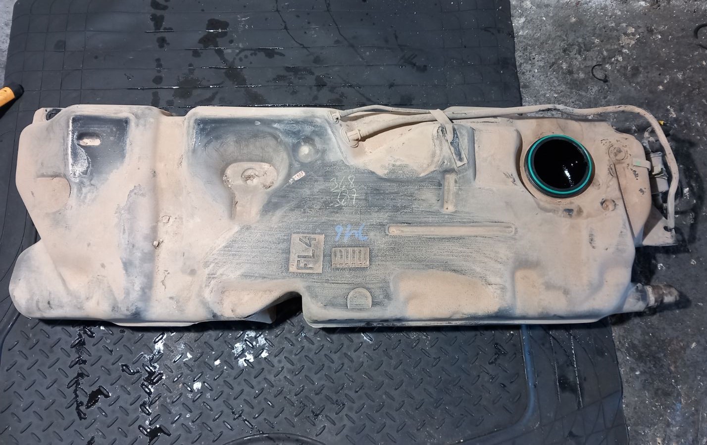 Ρεζερβουάρ Βενζίνης Citroen Xsara ’04 Προσφορά