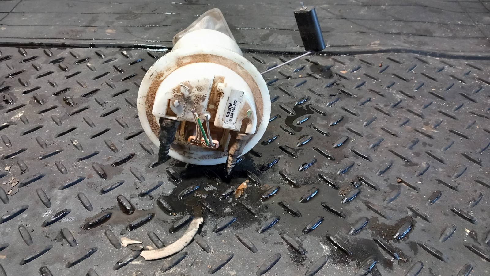 Αντλία Βενζίνης (0986580220) Citroen Xsara ’04 Προσφορά