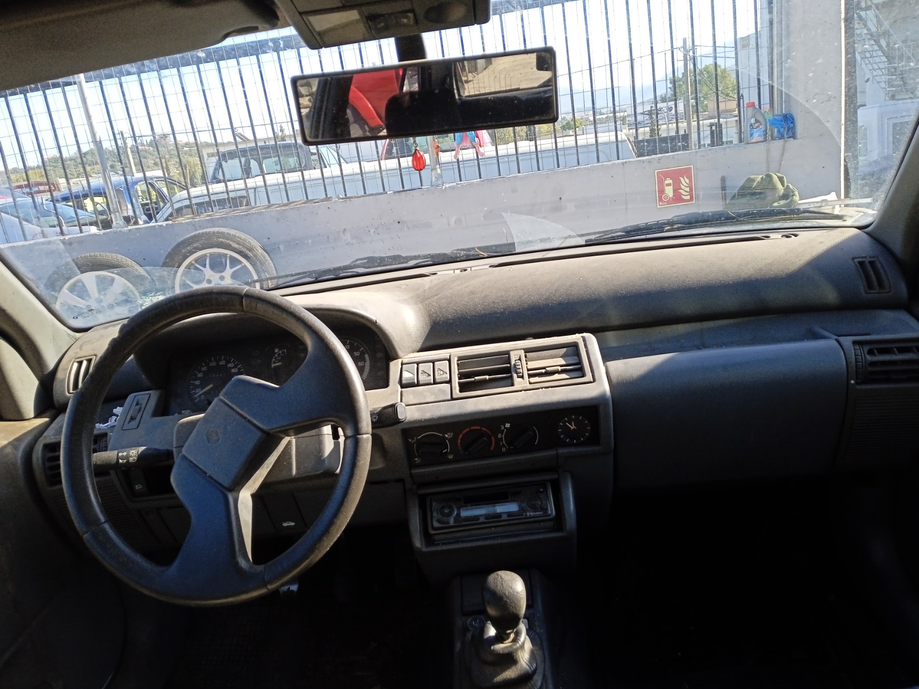 Χειρόφρενο Renault Clio ’91
