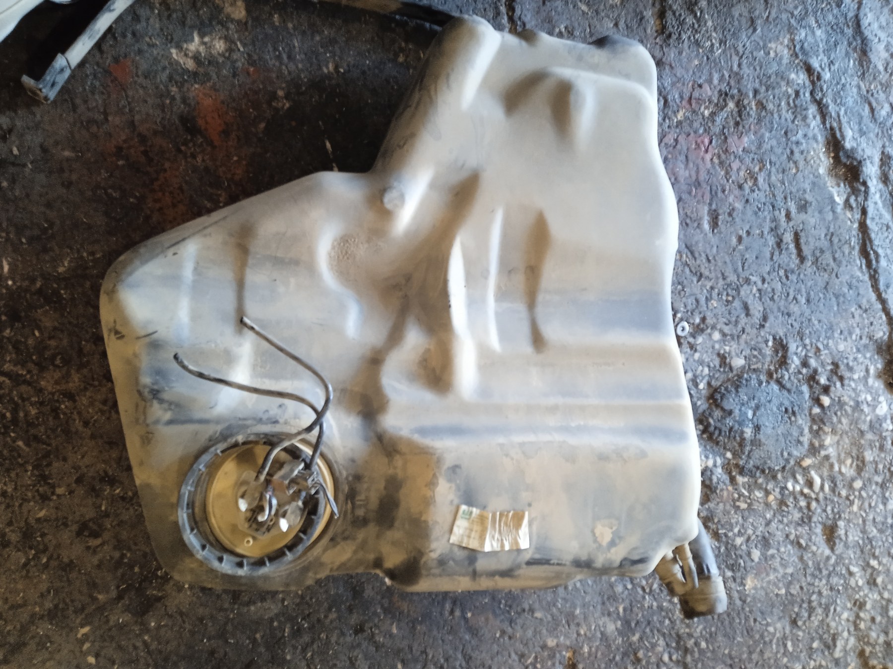 Αντλία Βενζίνης Saab 9000 ’96 Προσφορά