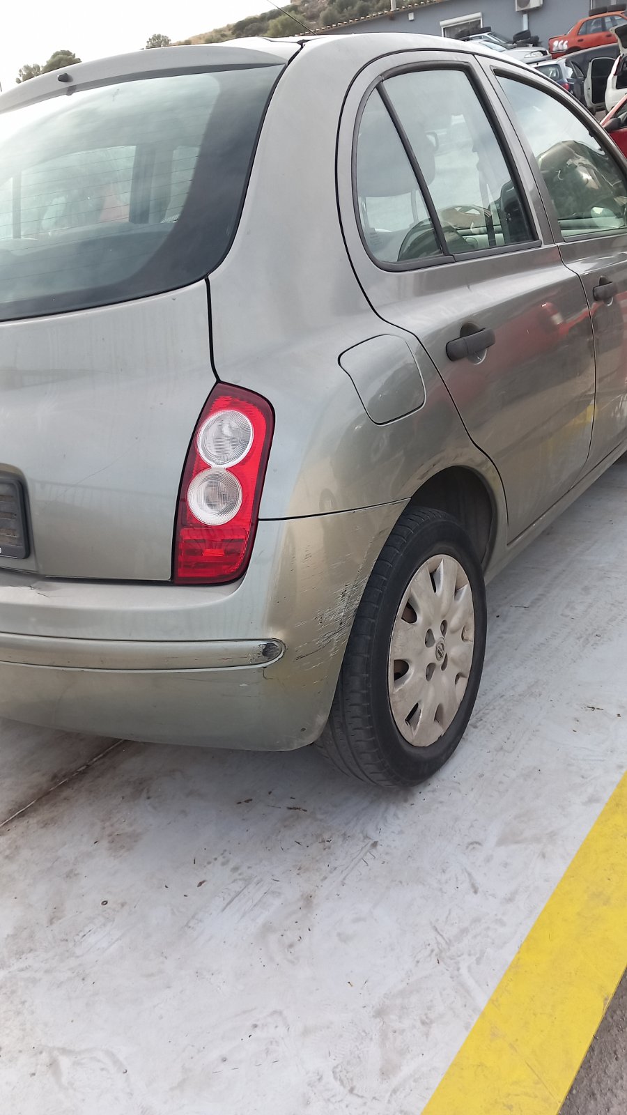 Πορτάκι Ρεζερβουάρ Nissan Micra ’06 Προσφορά