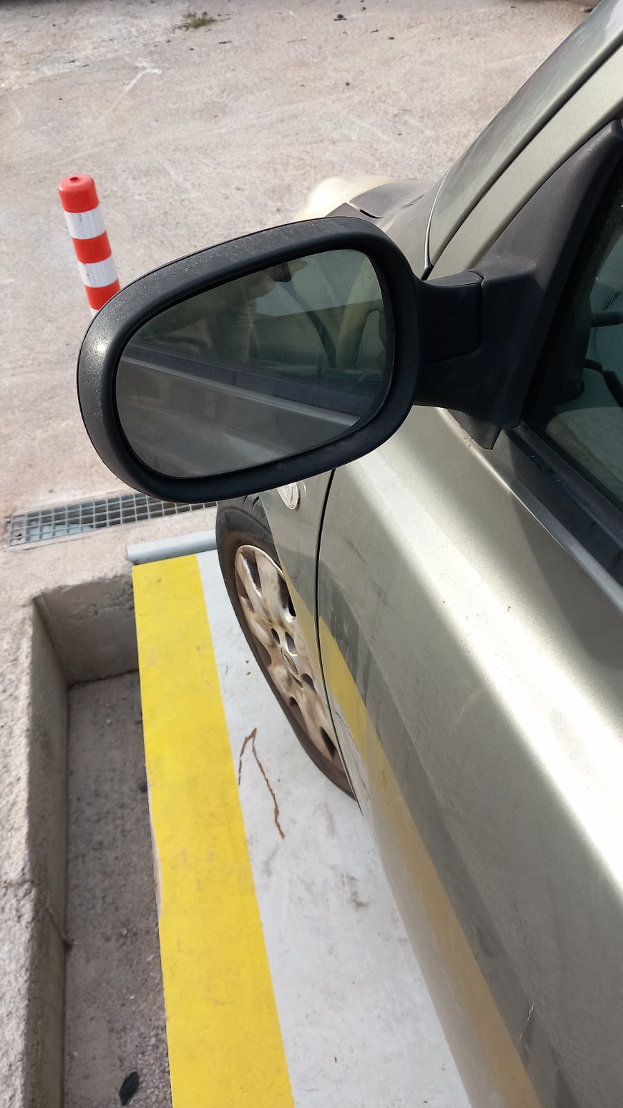Καθρέπτες Απλοί Nissan Micra ’06 Προσφορά