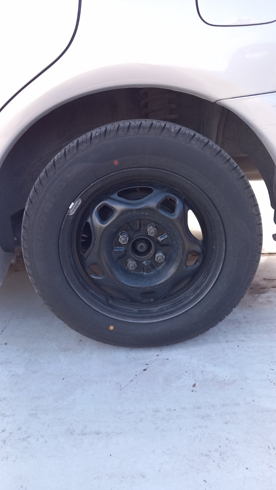 Ζάντες Σιδερένιες Mitsubishi Carisma ’97 Προσφορά