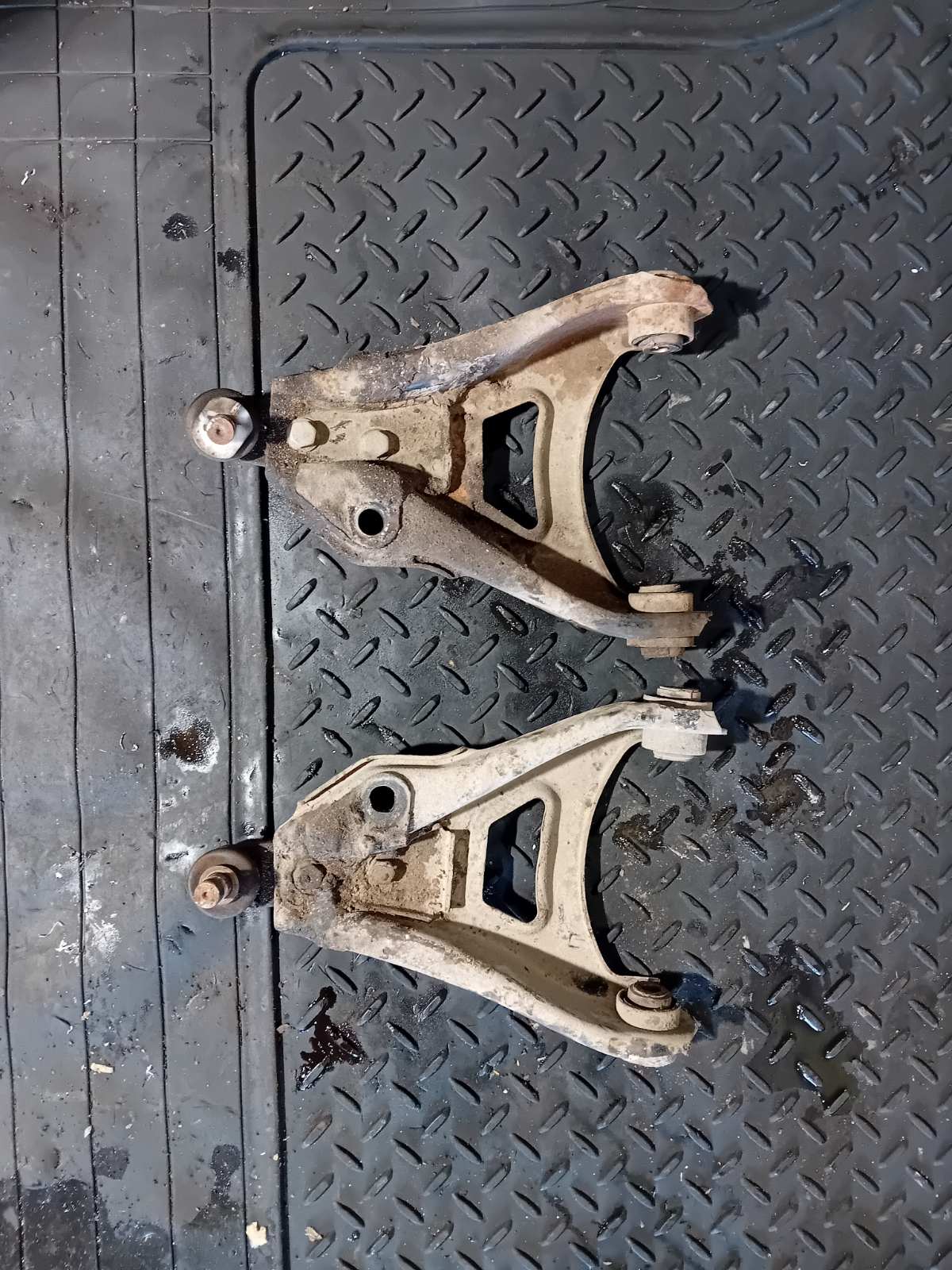 Ψαλίδια Renault Clio ’91 Προσφορά