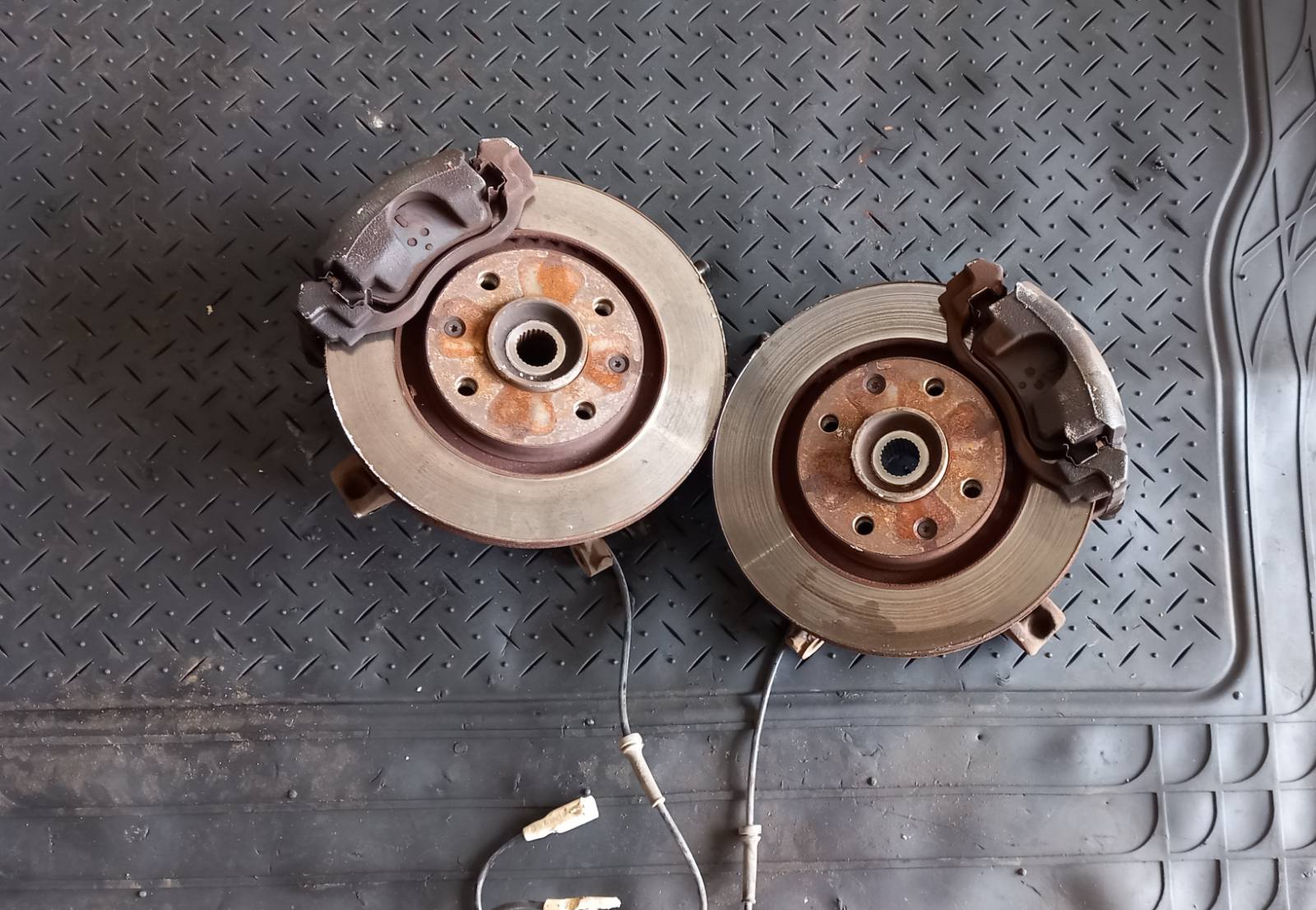 Ακραξόνια Citroen C4 ’05 Προσφορά