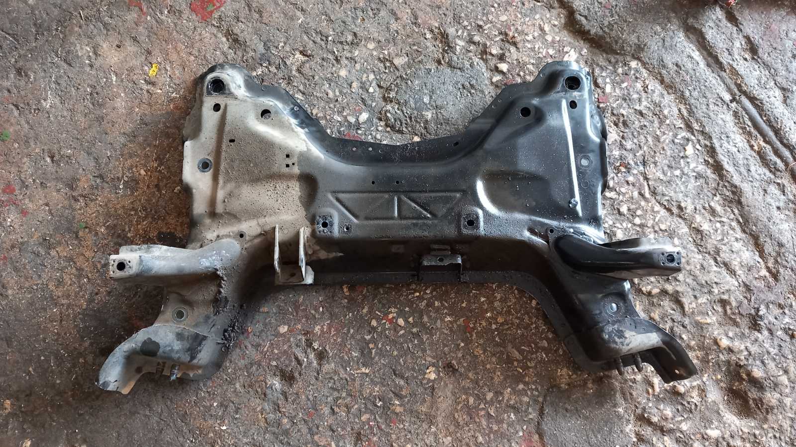 Γέφυρα Εμπρός Citroen C4 ’05 Προσφορά