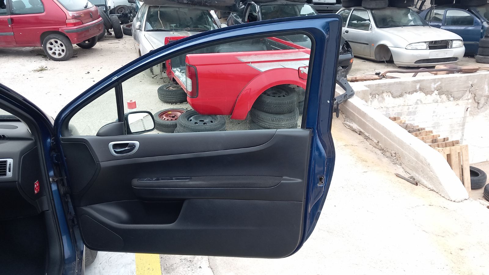 Πάνελ Πορτών Peugeot 307 ’02 Προσφορά