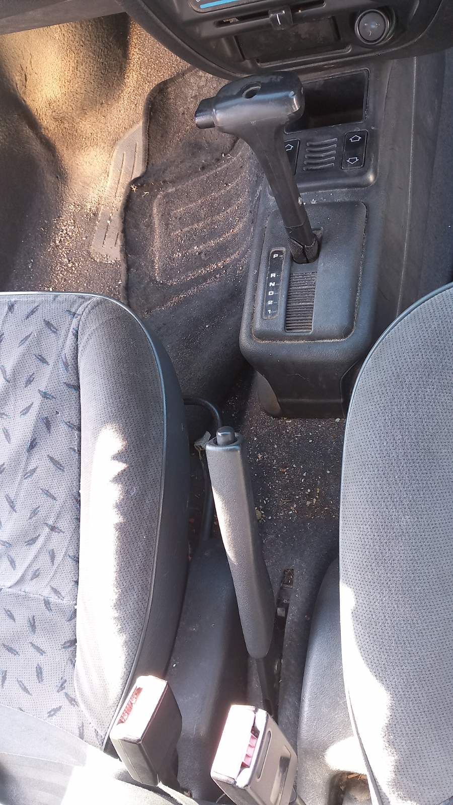 Χειρόφρενο Citroen Saxo ’00 Προσφορά