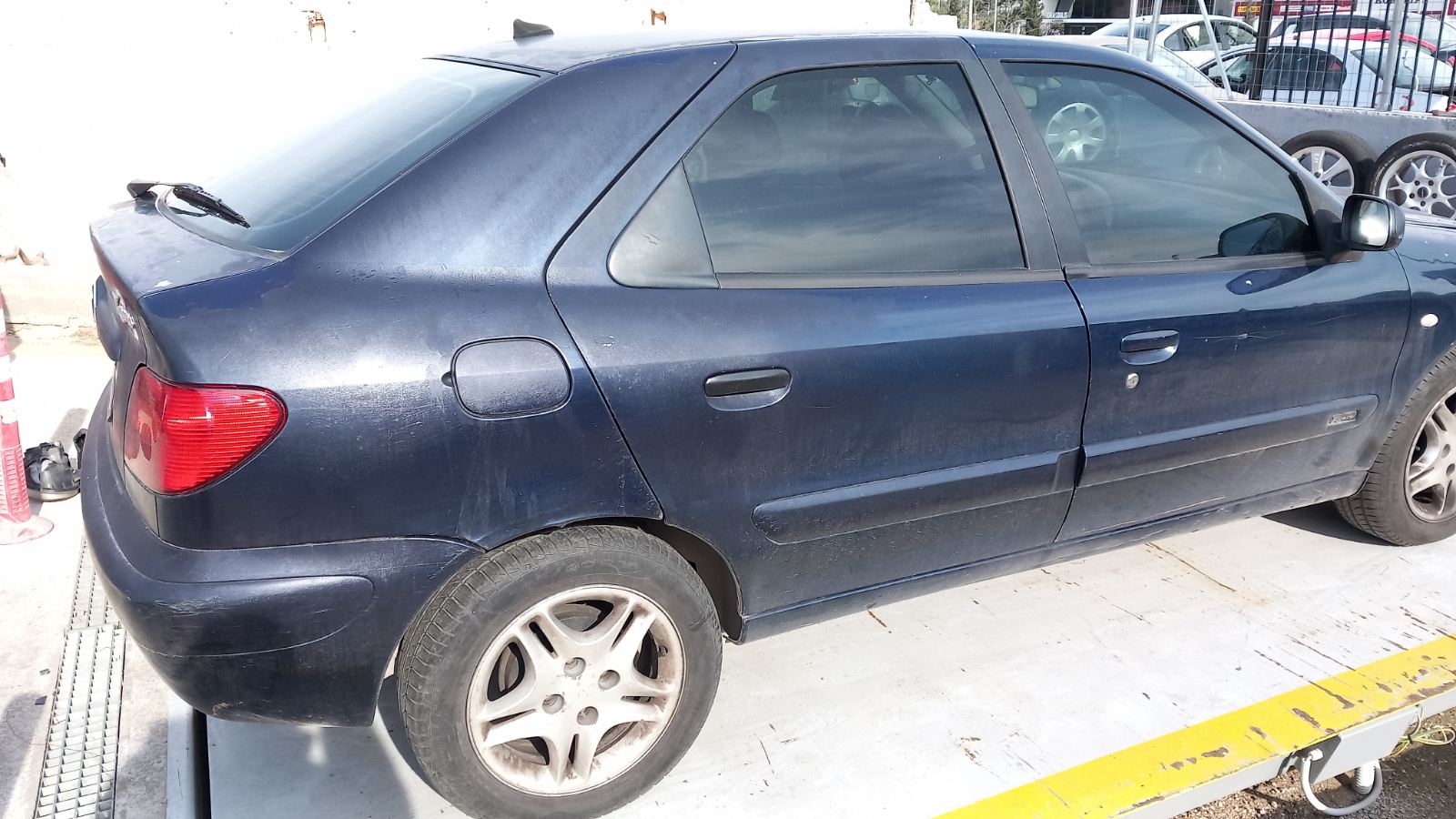 Πορτάκι Ρεζερβουάρ Citroen Xsara ’02 Προσφορά