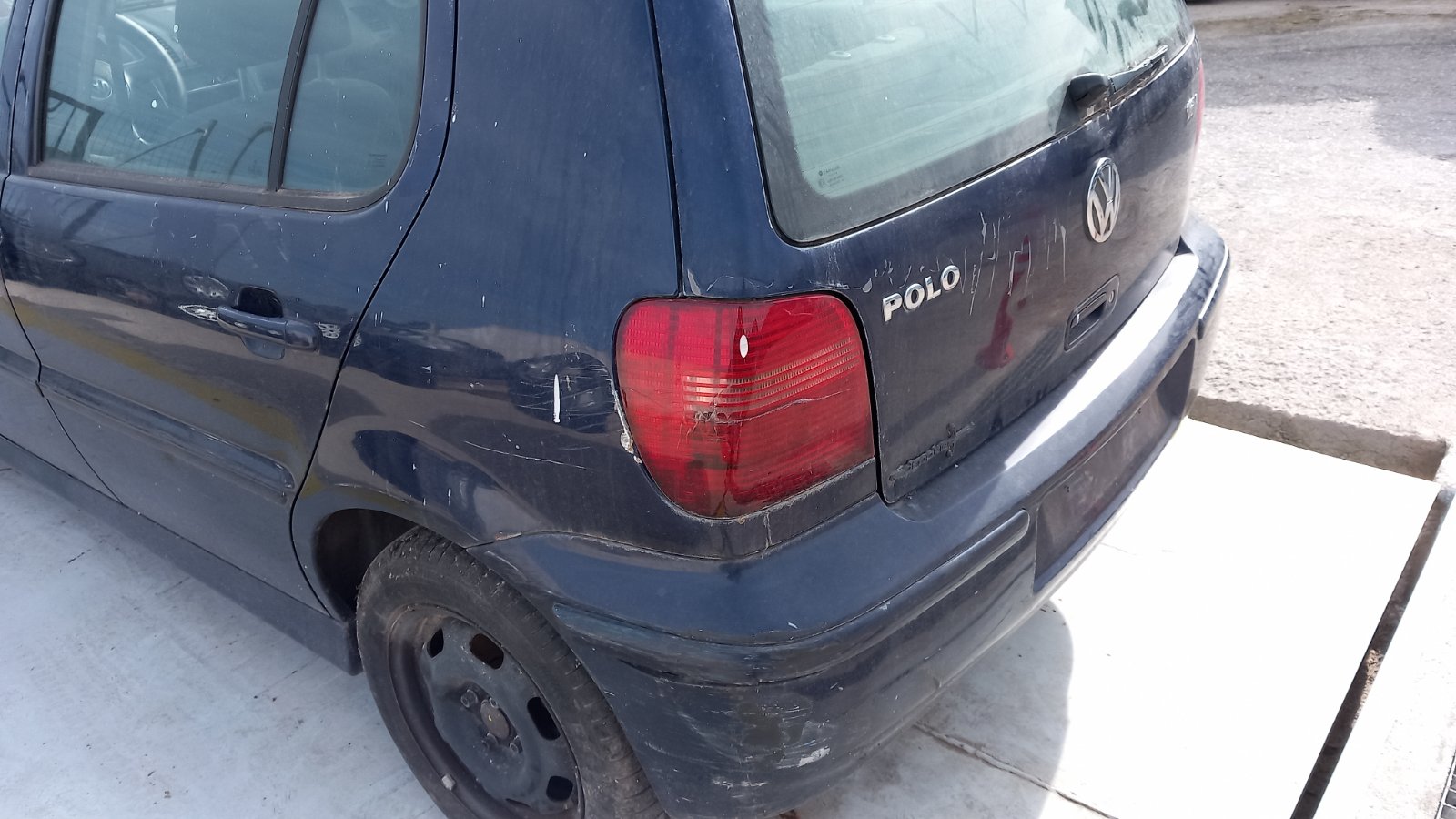 Φανάρια Πίσω VW Polo ’01 Προσφορά