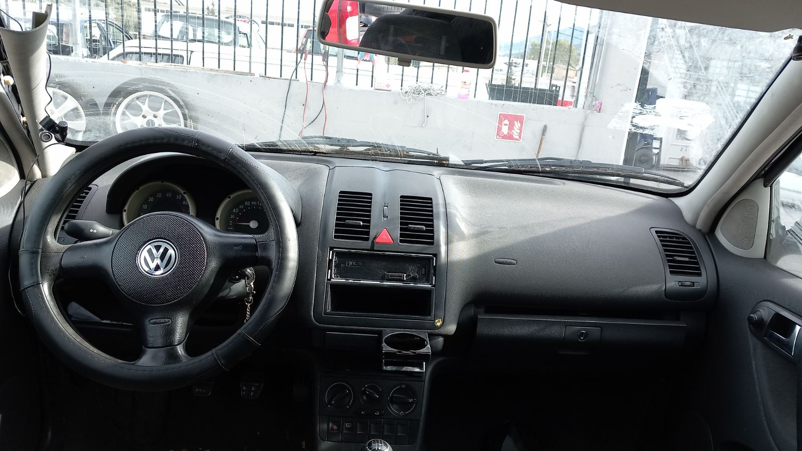 Χειριστήρια Κλιματισμού-Καλοριφέρ VW Polo ’01 Προσφορά