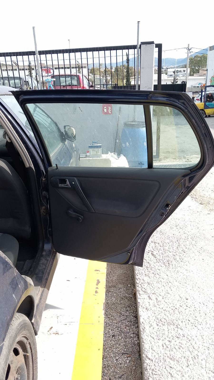 Φινιστρίνια VW Polo ’01 Προσφορά
