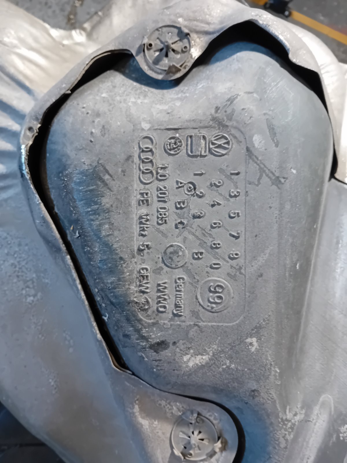 Ρεζερβουάρ Βενζίνης VW Golf IV ’99 Προσφορά