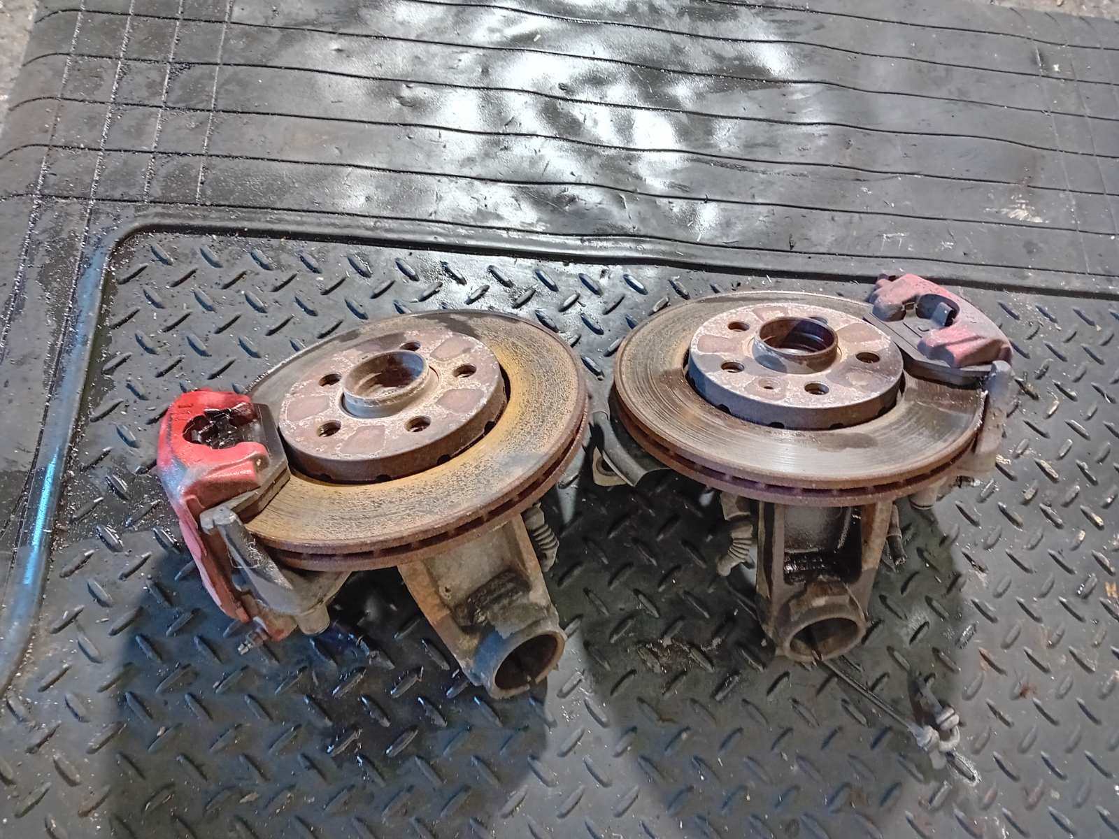 Δαγκάνες VW Golf IV ’99 Προσφορά