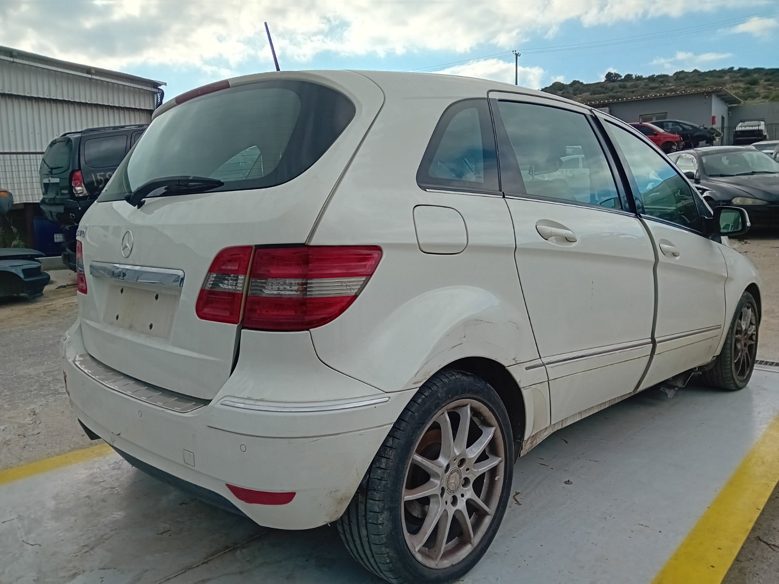 Φινιστρίνια Mercedes B 170 W245 ’08 Προσφορά