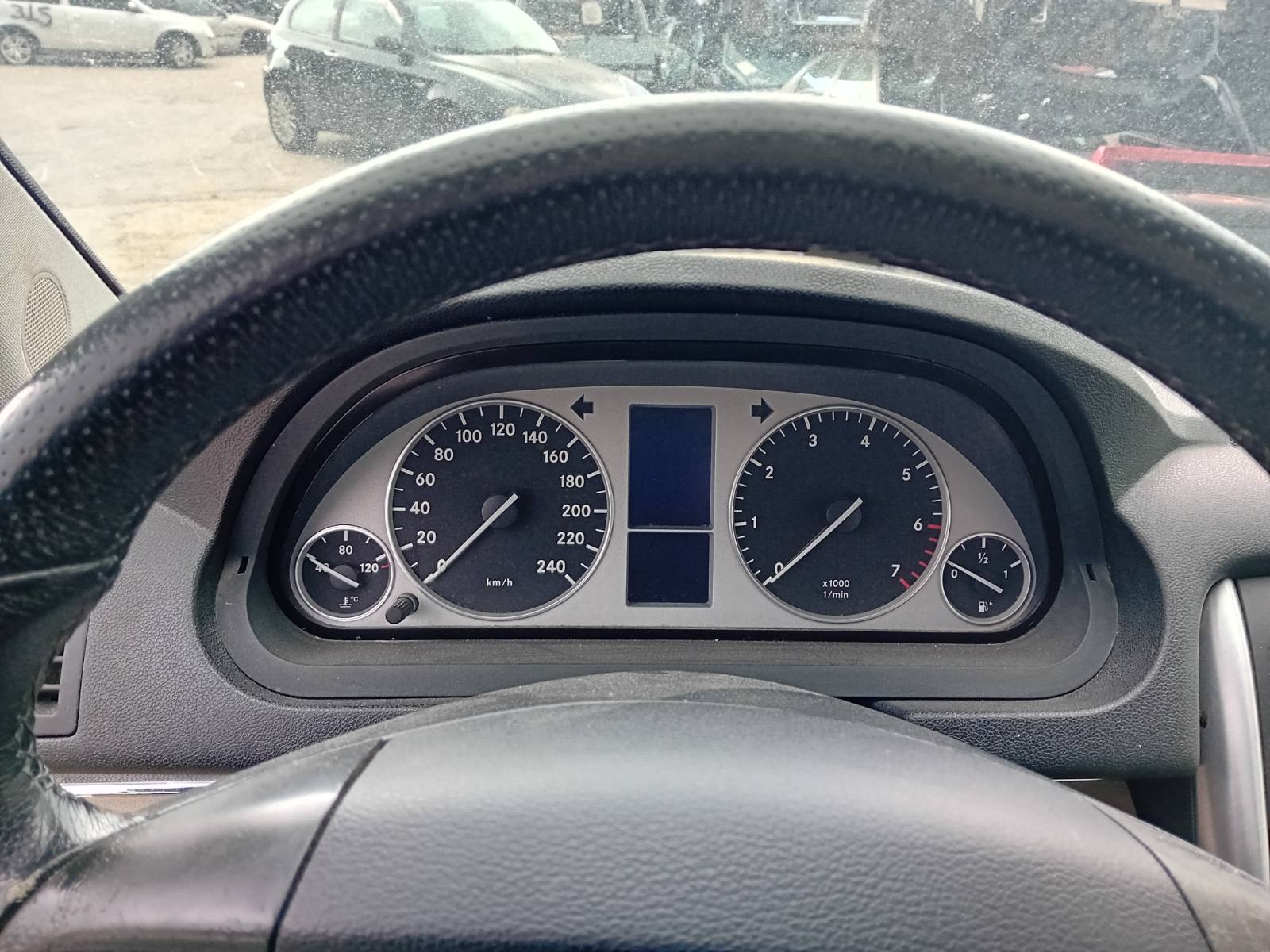 Κοντέρ Mercedes B 170 W245 ’08 Προσφορά