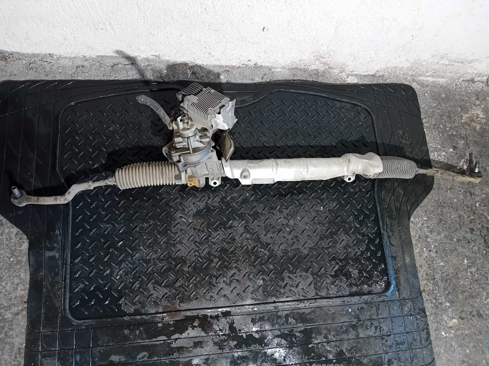 Κρεμαργιέρα ( 6700001900 ) Mercedes B 170 W245 ’08 Προσφορά