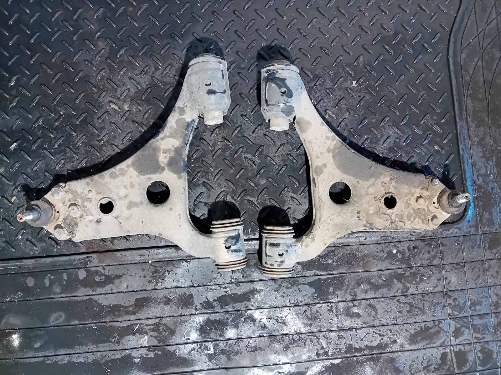 Ψαλίδια Mercedes B 170 W245 ’08 Προσφορά