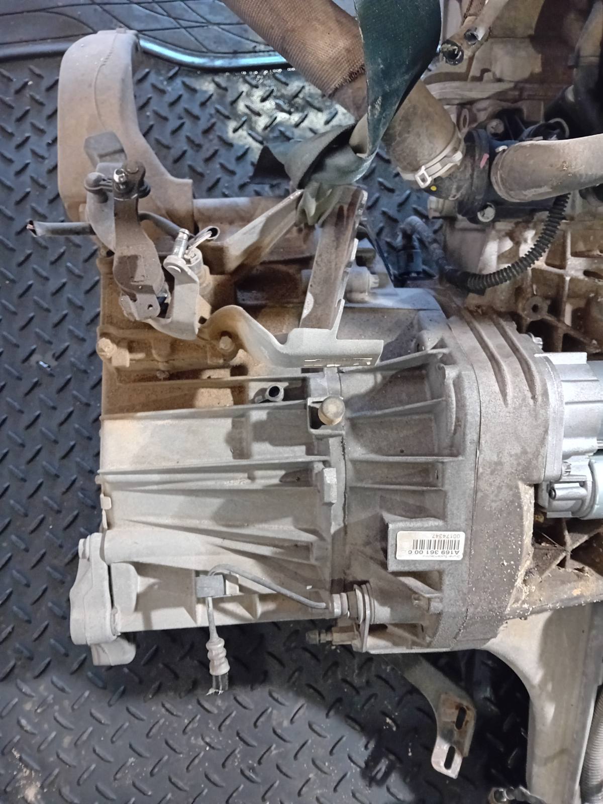 Χειροκίνητο Σασμάν ( A169361000 ) Mercedes B 170 W245 ’08 Προσφορά