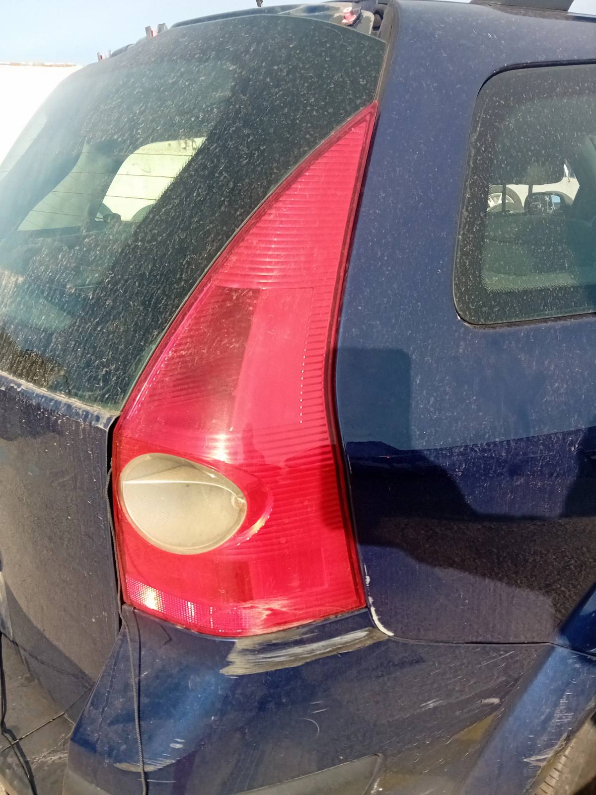 Φανάρια Πίσω Renault Megane ’05 Προσφορά
