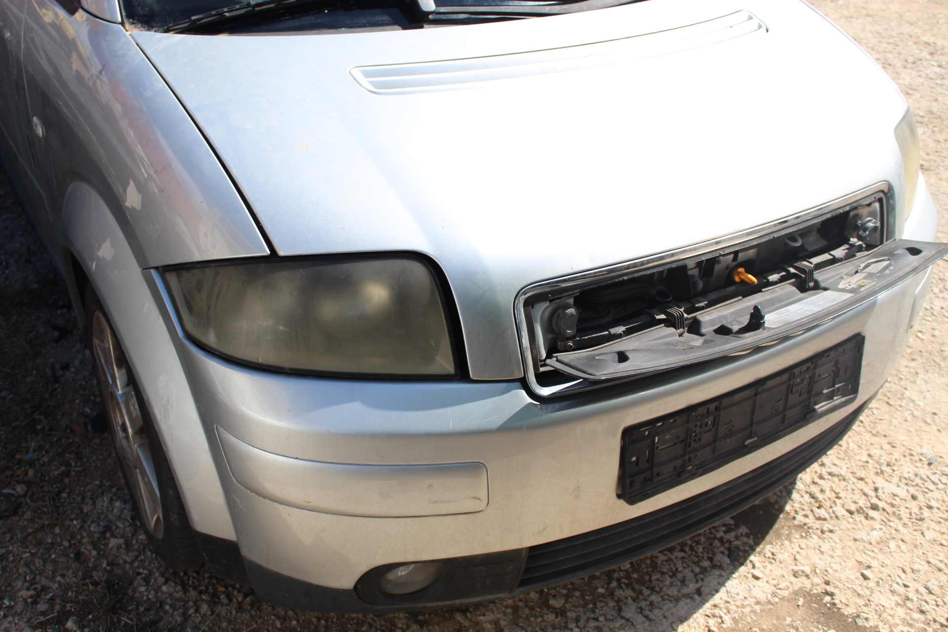 Φανάρια Εμπρός Audi A2 ’02 Προσφορά