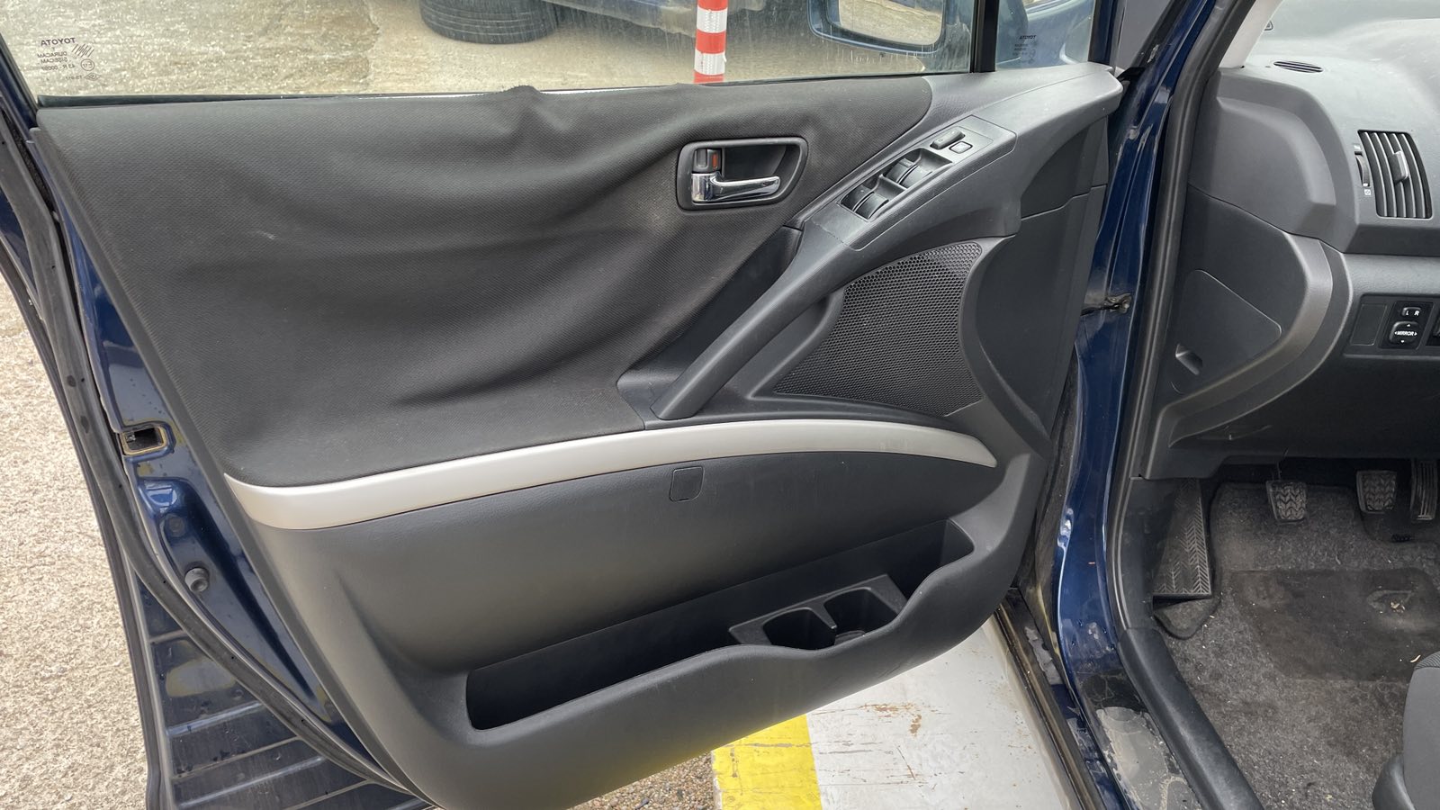 Πόρτες Εμπρός-Πίσω Toyota Corolla Verso ’05 Προσφορά