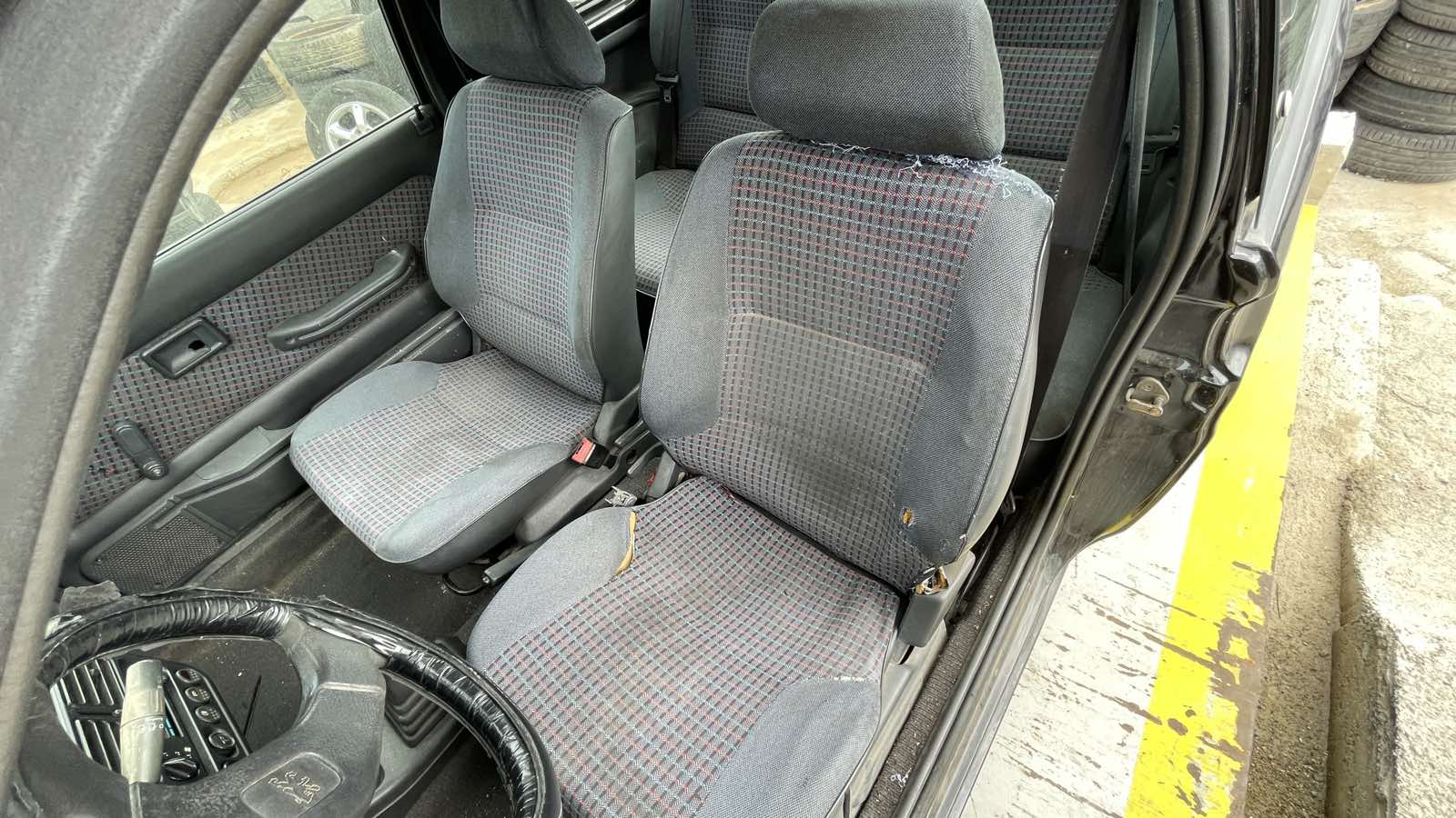 Καθίσματα Σαλόνι Κομπλέ Peugeot 106 ’94 Προσφορά