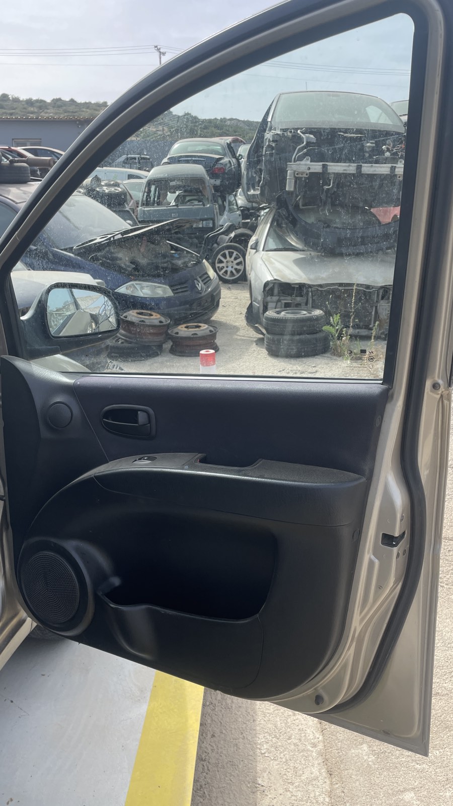 Πάνελ Πορτών Hyundai Matrix ’02 Προσφορά