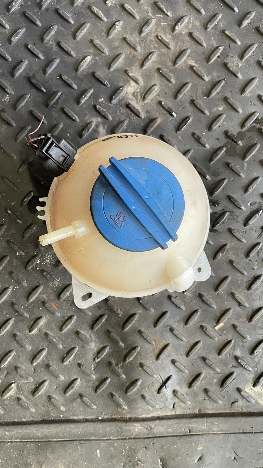 Δοχείο Διαστολής Skoda Octavia ’04 Προσφορά