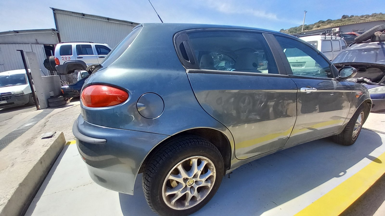 Πορτάκι Ρεζερβουάρ Alfa Romeo 147 ’02 Προσφορά